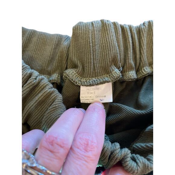 NWOT Army Green Loose Fit Asymmetrical‎ Elastic Drawstring Waist Joggers Small - Picture 4 of 5